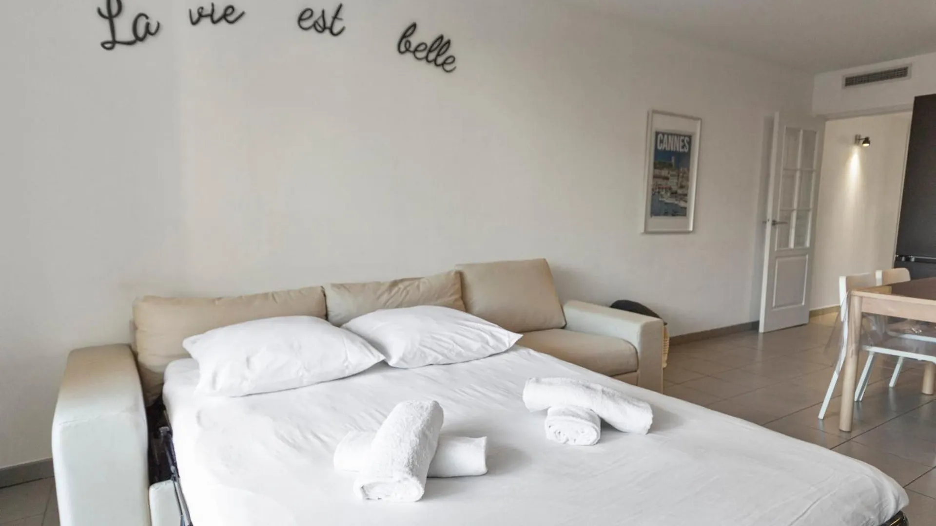 Apartmán Le Sud - Quiet - Spacious - Ac - Private Car Park - Aerodrome Cannes Francie